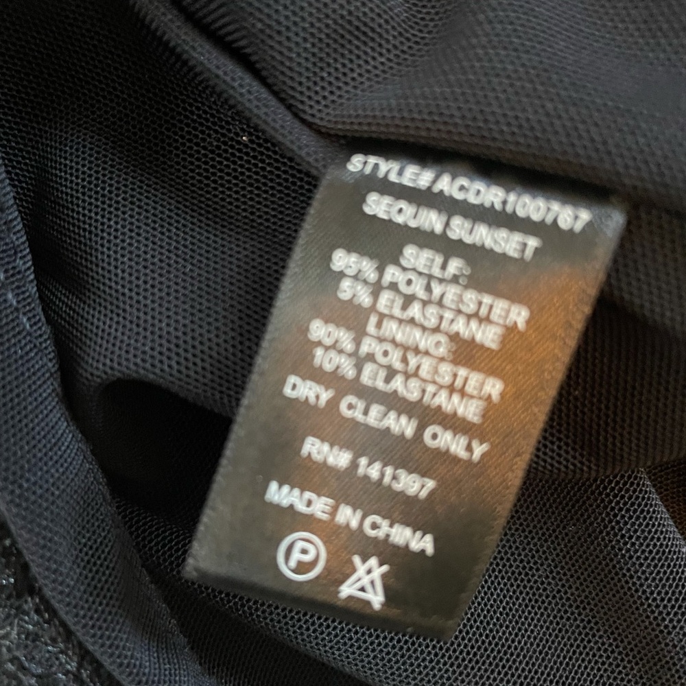 *Final Markdown* NWT ASTR the Label Sequined Dress - Picture 8 of 9